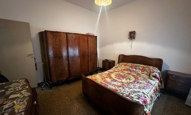 VENTA CASA 5 AMB MULTIFAMILIAR LANUS ESTE