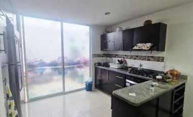 Casa en venta de 3 habitaciones en Tabio, Centro.