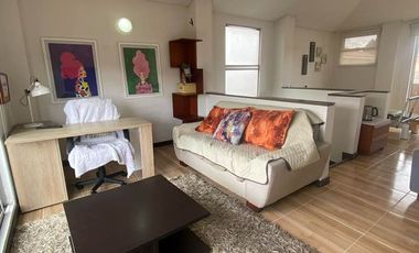 Casa en venta de 2 habitaciones con terraza en Chía, La balsa.