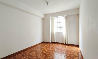 Departamento En Venta En Primer Piso