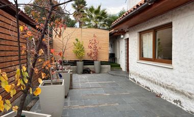 Casa en Arriendo en Excelente Sector de La Reina.