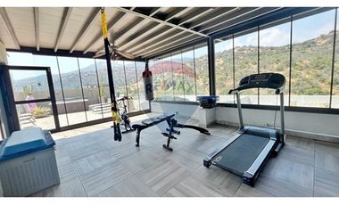 SE ARRIENDA  TRIPLEX! CON  VISTA PANORAMICA