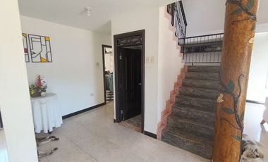 Casa en venta de 5 hab. en La Paz, Florencia