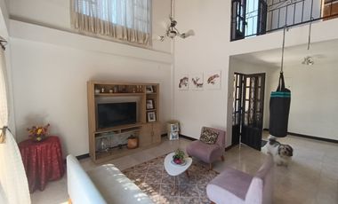 Casa en venta de 5 hab. en La Paz, Florencia