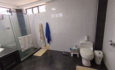 Casa en venta de 5 hab. en La Paz, Florencia