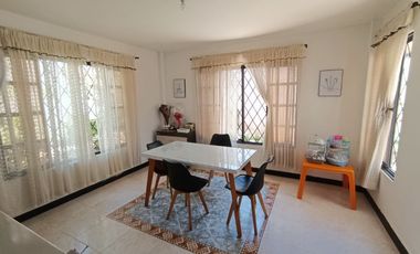 Casa en venta de 5 hab. en La Paz, Florencia
