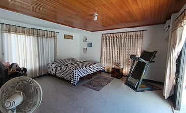 Casa en venta de 5 hab. en La Paz, Florencia
