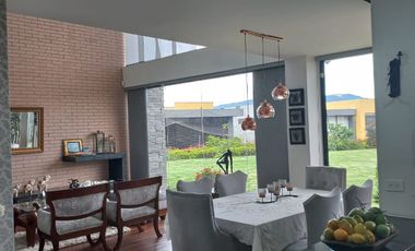Casa en arriendo de 3 hab. en Serrato- Cota, Cota