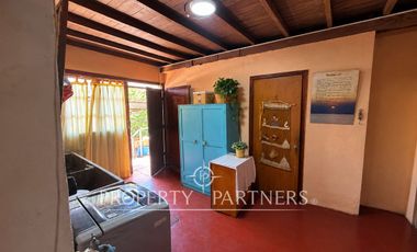Amplia casa en arriendo con gran patio y terreno de 2.247 m²