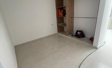 Casa en venta de 6 hab. en La Primavera, Florencia