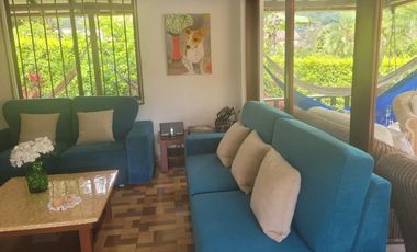 Casa en venta de 3 habitaciones con jardín en La Vega, Portal de La Vega.