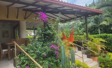 Casa en venta de 3 habitaciones con jardín en La Vega, Portal de La Vega.