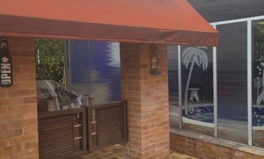 Casa en venta de 3 habitaciones con jardín en La Vega, Portal de La Vega.