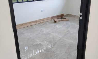 Casa lote en venta de 2.030m² en Silvania, Vereda san luis centro.