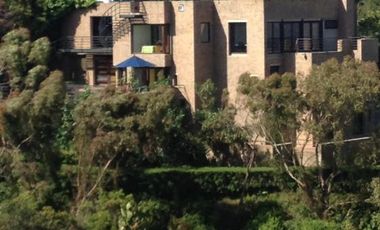 Casa lote en venta de 321m² con terraza en Chía, Sindamanoy.