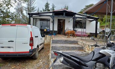 Casa lote en venta de 100m² en La Calera, Vereda la popa.