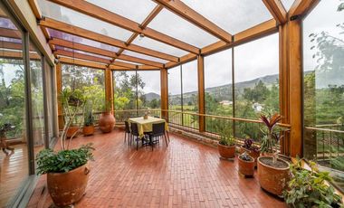 Casa en venta de 3 habitaciones en La Calera, Sikasue.