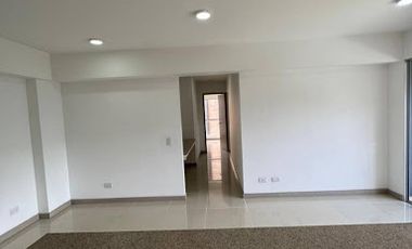 ARRIENDO de APARTAMENTO en SABANETA