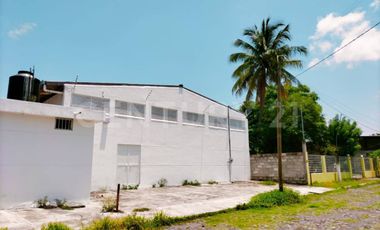 Se renta Bodega en calle Pablo Silva, Col Leonardo Gutiérrez, Colima, Col.