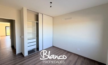 Casa en Alquiler en Puertos, Escobar, G.B.A. Zona Norte, Argentina