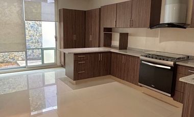 Casa en Renta en Lomas de Angelopolis, Puebla