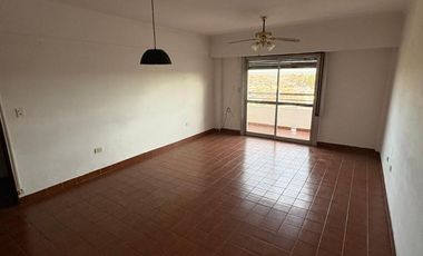 DPTO EN EDIFICIO MIRADOR AZUL