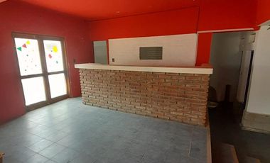 Local en La Falda