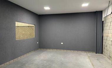 Depósito en Alquiler 1500 m2 - EBAPI PARQUE INDUSTRIAL