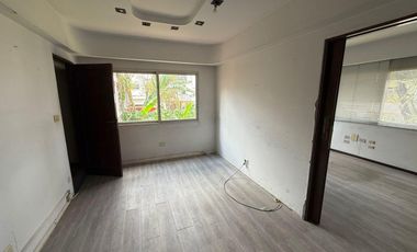 Depósito de 2300 m2 cubiertos en Villa Adelina