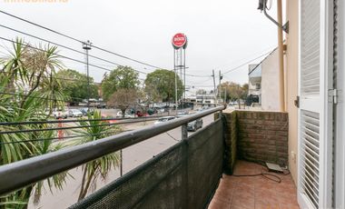 473 bis entre Camino G. Belgrano y 21 a City Bell - Departamento de 2 dormitorios en ALQUILER