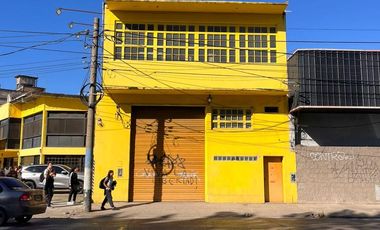 Depósito s/ importante Av. con inmejorable ubicación logística.