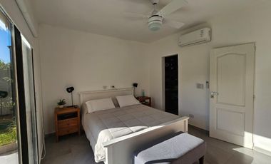 Casa de una planta con pileta en alquiler anual | Excelente lote | San Matías | Escobar