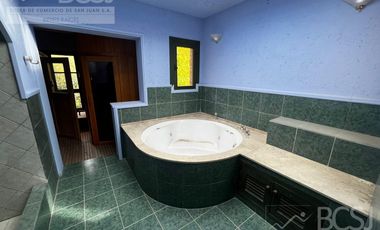 Quinta en  Villa Tacu - Zonda