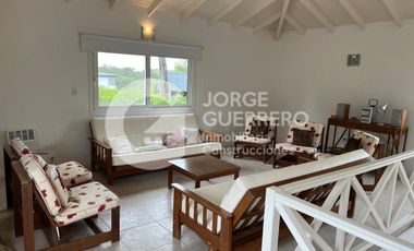 Casa en Carilo