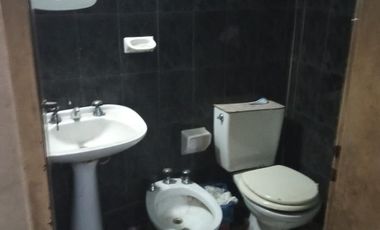 Local - Burzaco