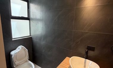 Casa en venta en Finca de las Ánimas – Habitación en planta baja y roof garden