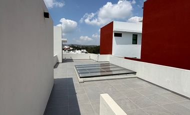 Casa en venta en Finca de las Ánimas – Habitación en planta baja y roof garden