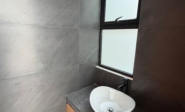 Casa en venta en Finca de las Ánimas – Habitación en planta baja y roof garden