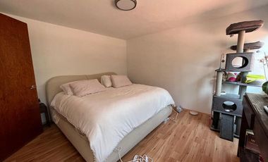 CASA SOLA CON USO DE SUELO COMERCIAL