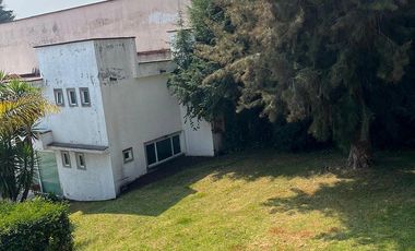 CASA SOLA CON USO DE SUELO COMERCIAL