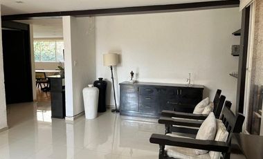 CASA SOLA CON USO DE SUELO COMERCIAL