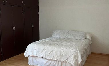CASA SOLA CON USO DE SUELO COMERCIAL