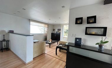 CASA SOLA CON USO DE SUELO COMERCIAL