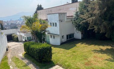 CASA SOLA CON USO DE SUELO COMERCIAL