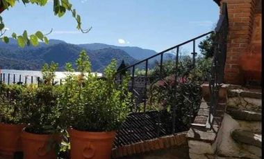 CASA EN RENTA VALLE DE BRAVO
