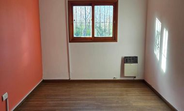 Casa 3 Dormitorio en alquiler- Rosario- Barrio Hostal del Sol