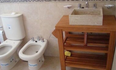Casa 3 Dormitorio en alquiler- Rosario- Barrio Hostal del Sol