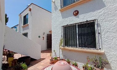 Casa con Vista al Mar en Renta | 3 Recámaras en Plaza del Mar Sección Club