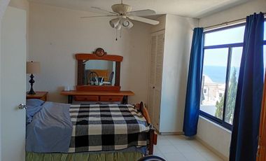 Casa con Vista al Mar en Renta | 3 Recámaras en Plaza del Mar Sección Club