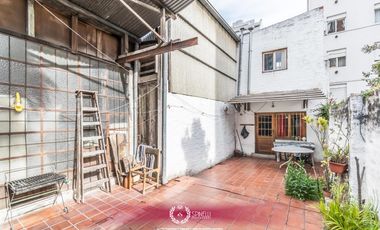 Venta departamento ph 8 ambientes 239M²    60M² con 2 patios terraza galpón en Boedo / San Cristóbal